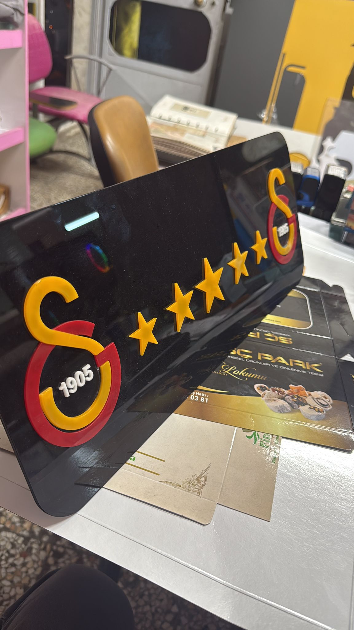 Pleksi Üzeri Pleksi Sıvama | Taraftar Plaka